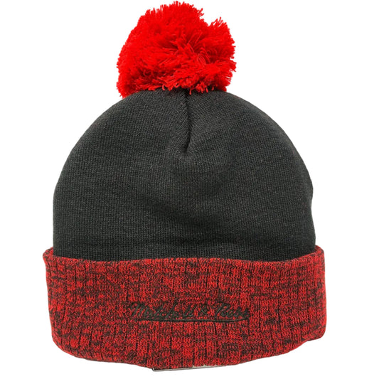 NBA Mitchell & Ness Chicago Bulls Two Tone Black/Red Pom Beanie HWC OSFA