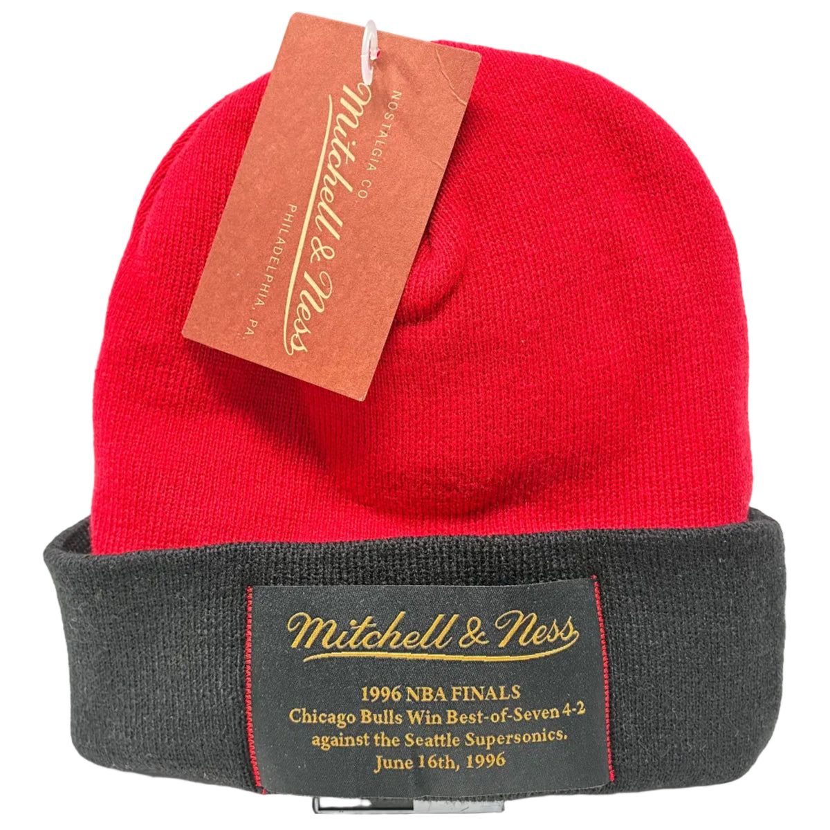 NBA Mitchell & Ness 1996 Finals Red/Black Beanie OS
