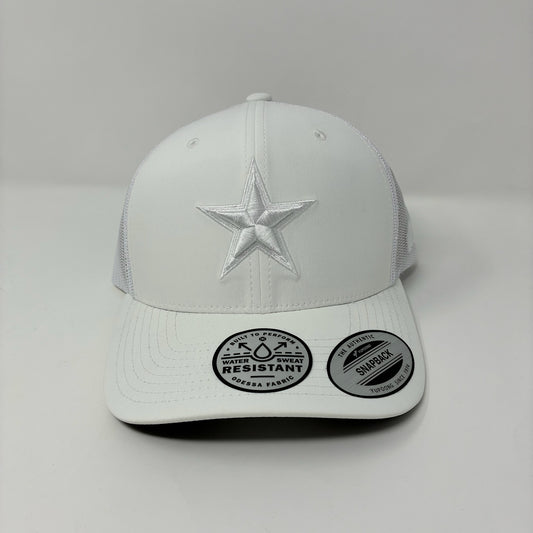 Star Snapback White DC103