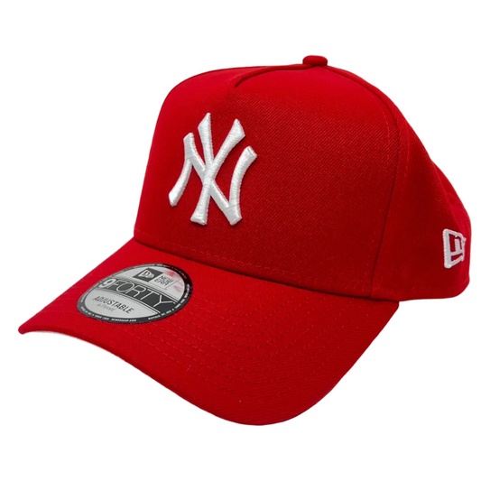 9Forty New York Yankees Red/ White A-Frame
