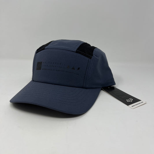 KNOW NO BOUNDS 5 Panel Hat Fox