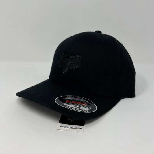LEGACY FlexFit Hat Black/Black Fox