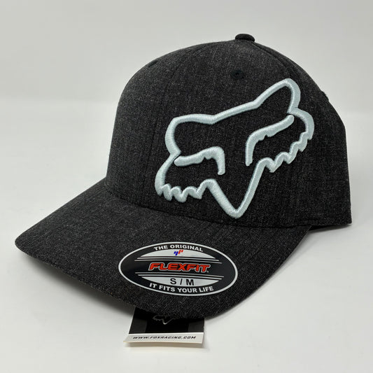 CLOUDED FlexFit 2.0 Black Fox Cap