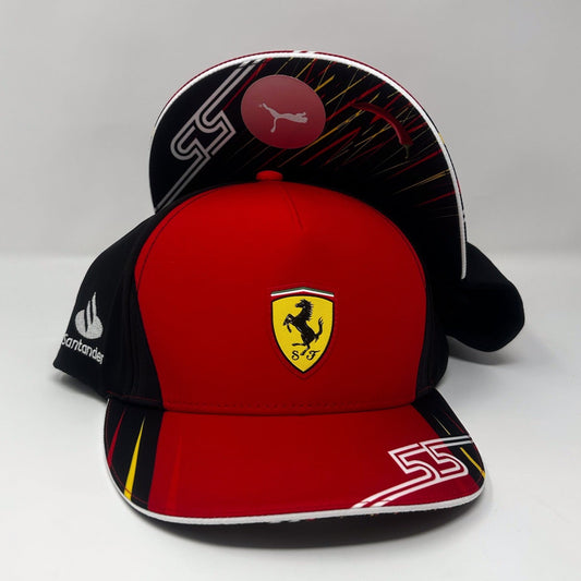 Gorra de curva baja del equipo Carlos Sainz de la Scuderia Ferrari F1 2022, color rojo