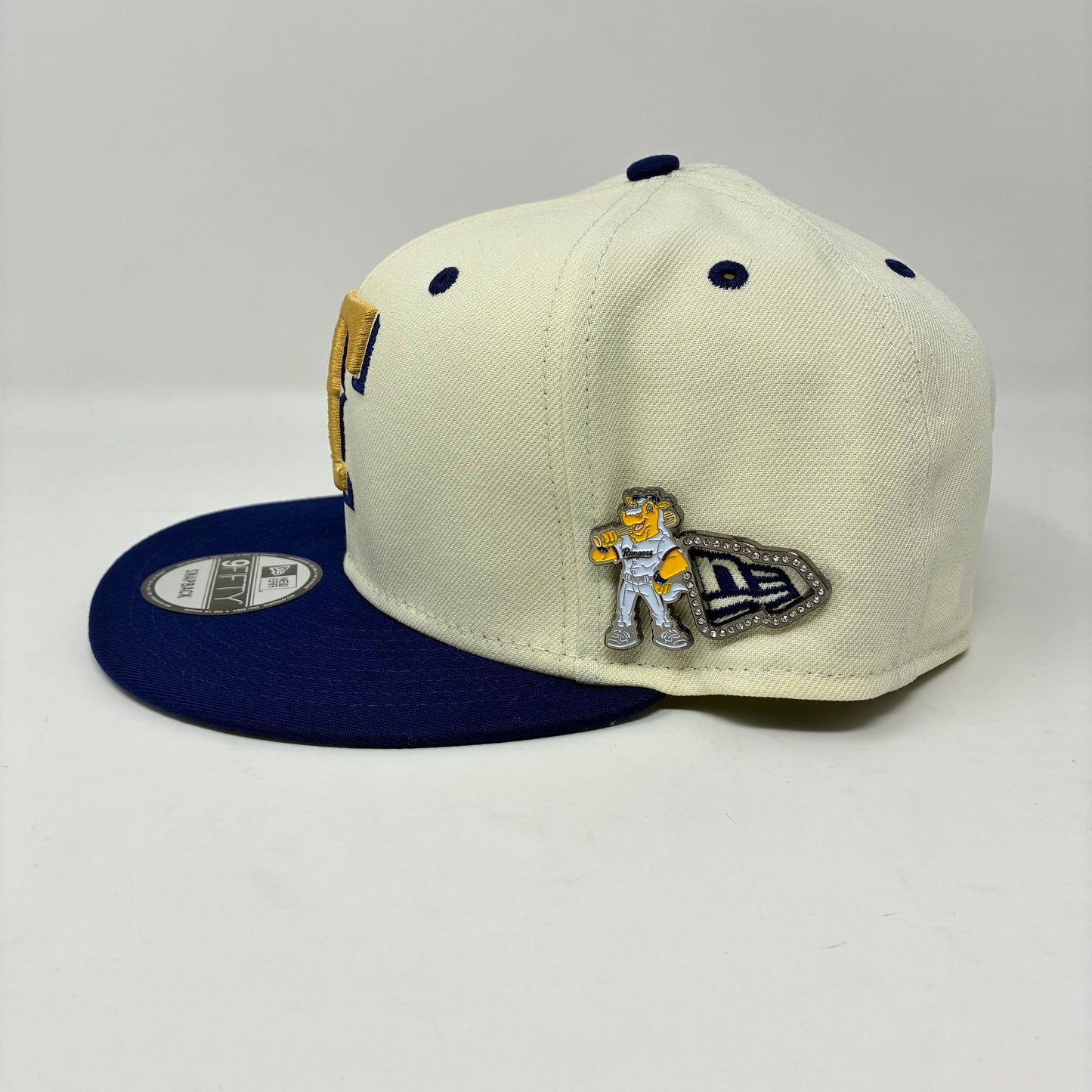 9Fifty Snapback Texas Rangers "Rangers Captain" Pin 2-Tone - Gray UV Cap