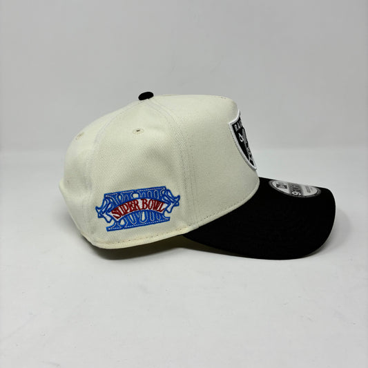9Forty Las Vegas Raiders Super Bowl VXIII White Cream/Black Cap- Gray UV