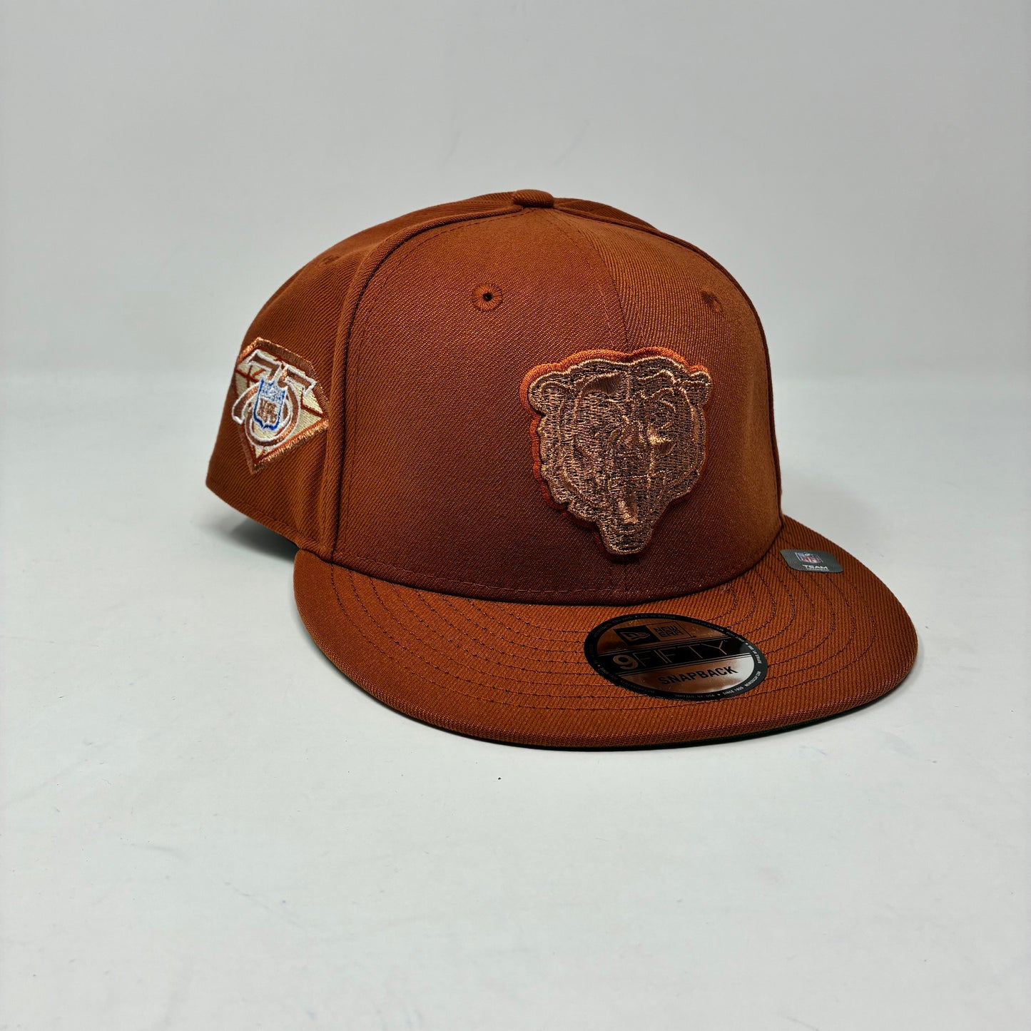 9Fifty Chicago Bears 75th Anniversary NFL Rust Cap - Green UV