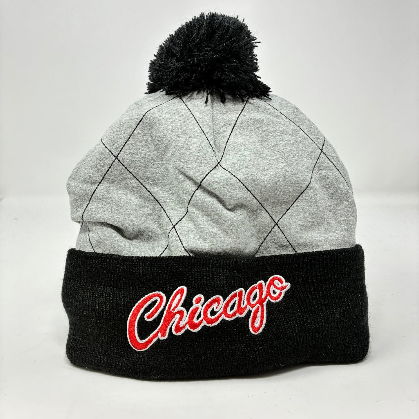 NBA Mitchell & Ness Chicago Bulls Grey and Black Quilted Pom Beanie HWC OSFA
