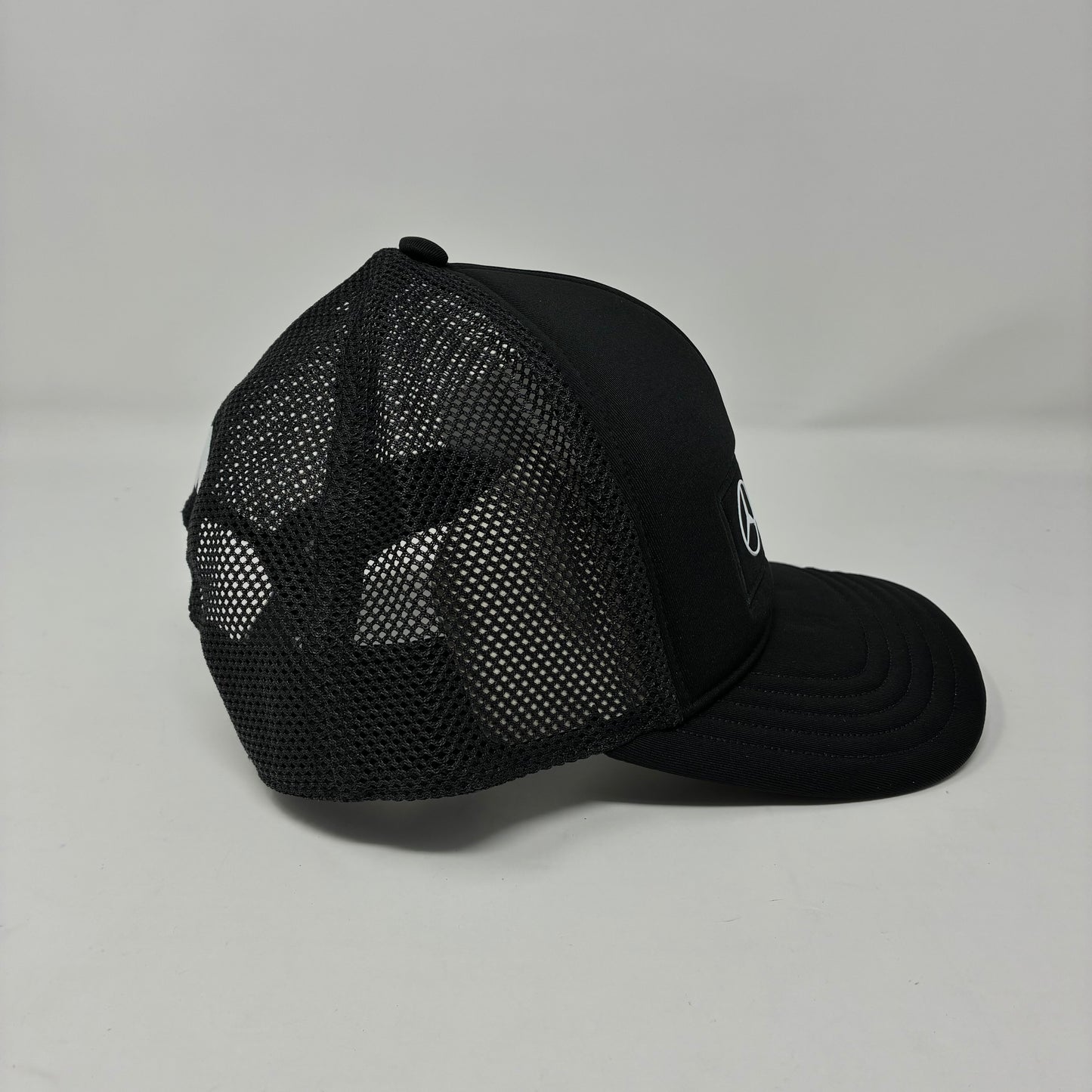 Mercedes - AMG Petronas Formula One Trucker Hat - Black/White
