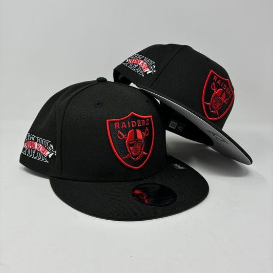 9Fifty New Era Las Vegas Raiders NFL XVIII Super Bowl Black SnapBack Cap- Gray UV