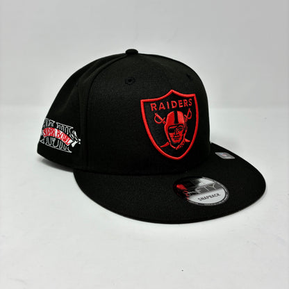 9Fifty New Era Las Vegas Raiders NFL XVIII Super Bowl Black SnapBack Cap- Gray UV