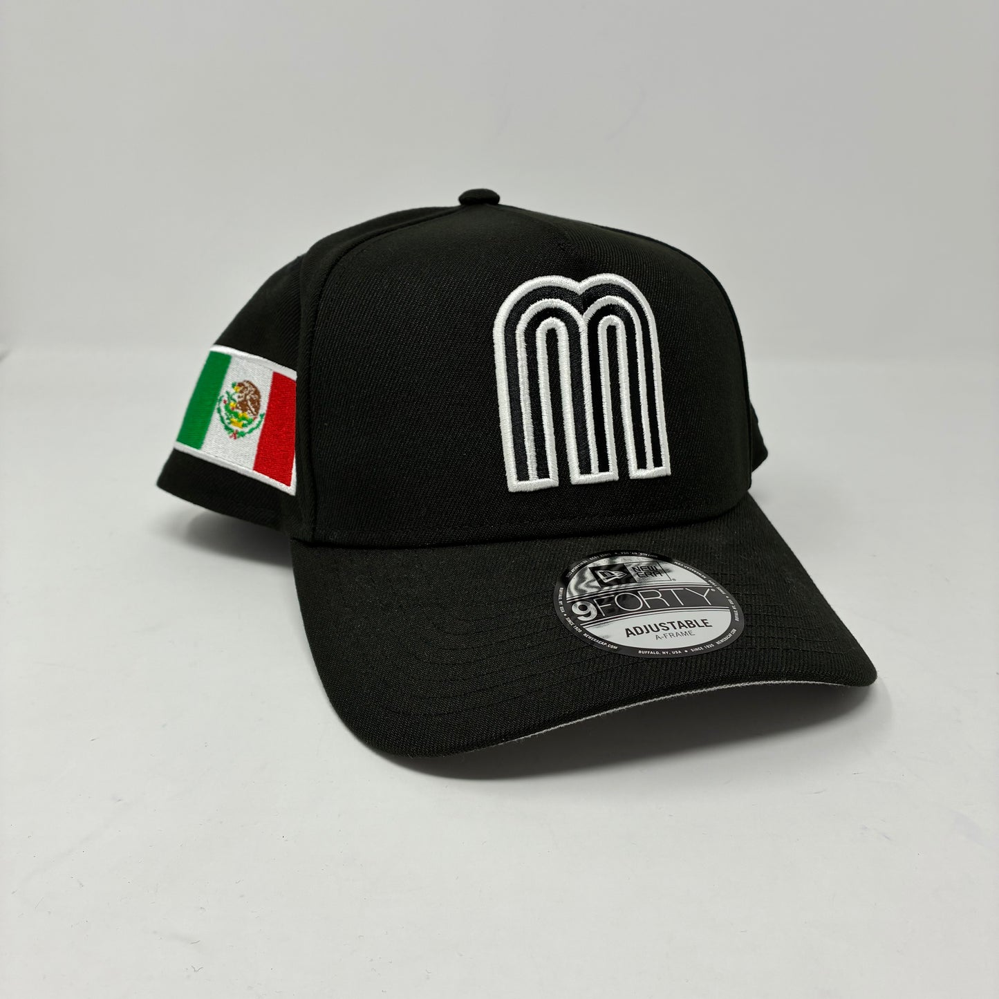9Forty A-Frame Snapback Mexico World Baseball Classic Black/Black Cap- Grey UV