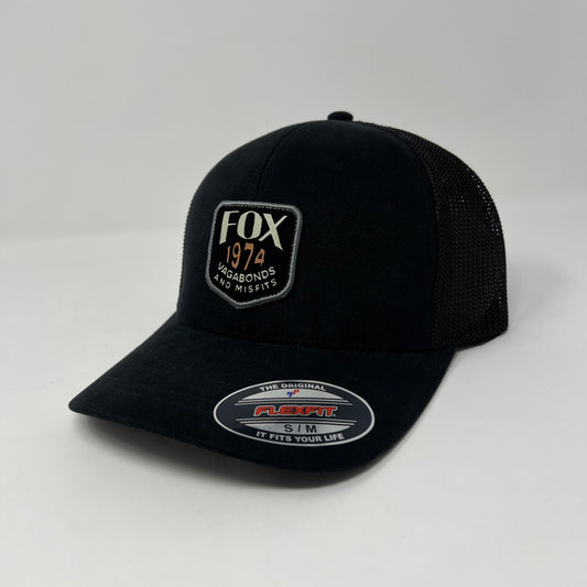 PREDOMINANT Mesh FlexFit Black Fox