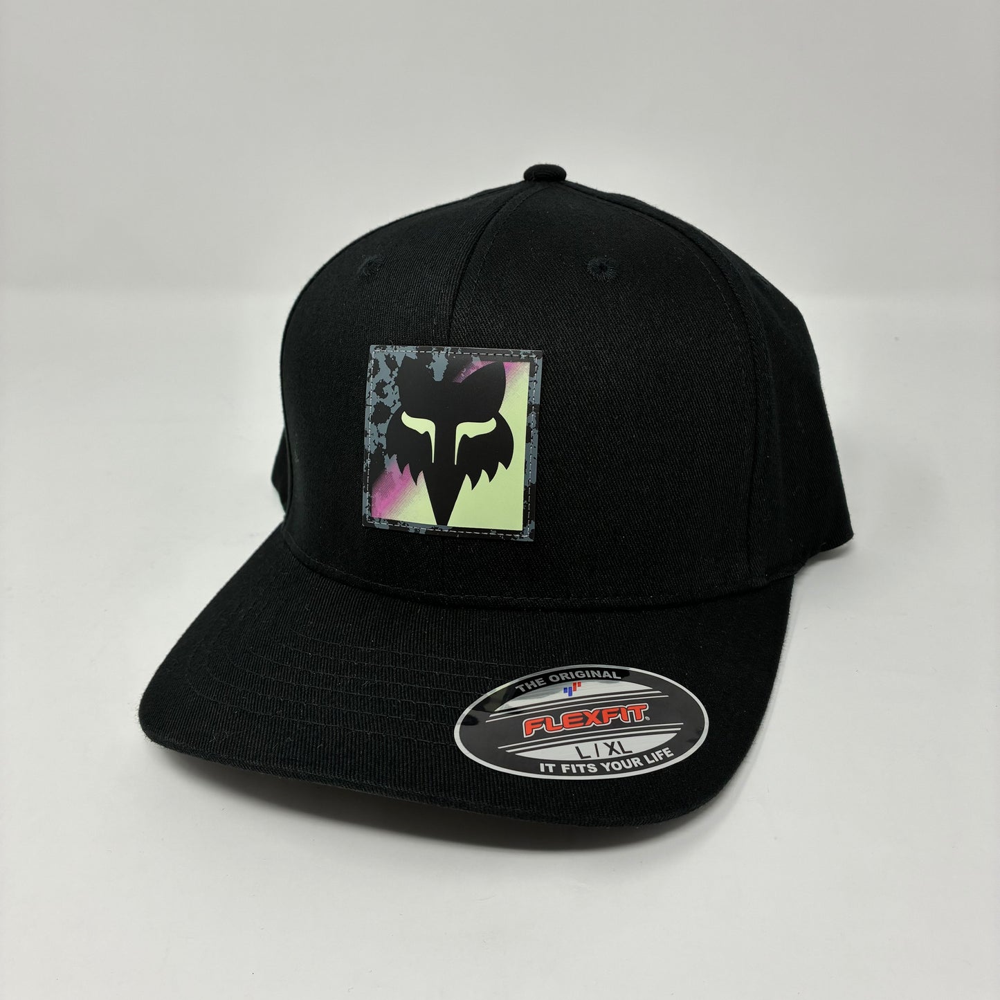 DETONATE FlexFit Black Hat Fox